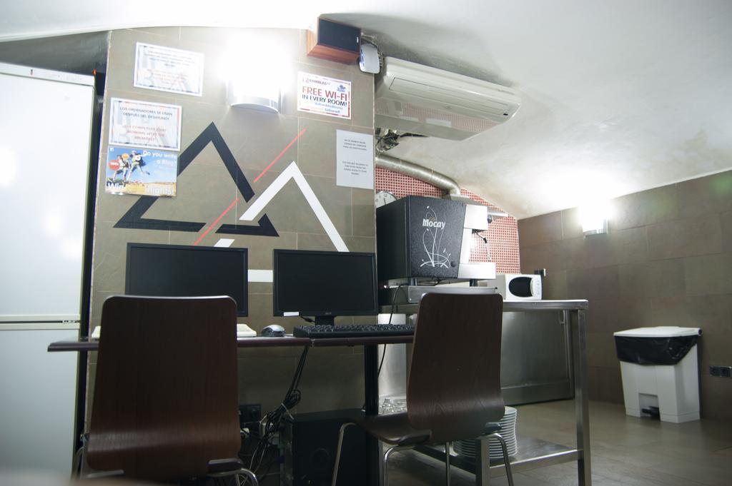 Be Ramblas Guest House Barcelona Luaran gambar